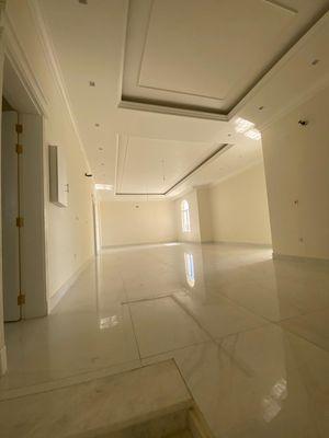 For sale, an old villa in Rawda, with special finishing