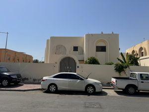 For sale, rented villa of 679 square meters, Dahl Al-Hamam